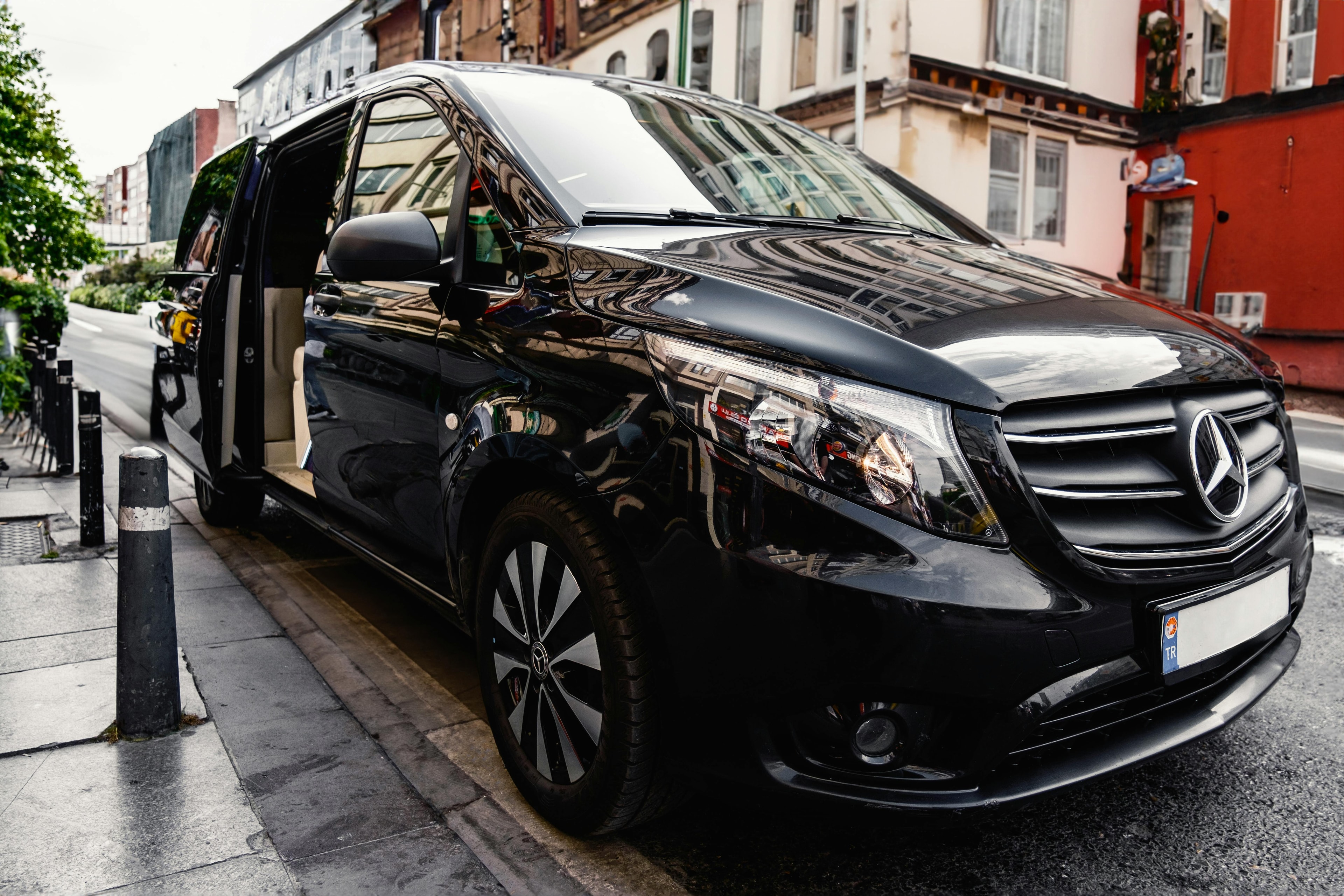 Transport touristique Casablanca – Lux Time Cars